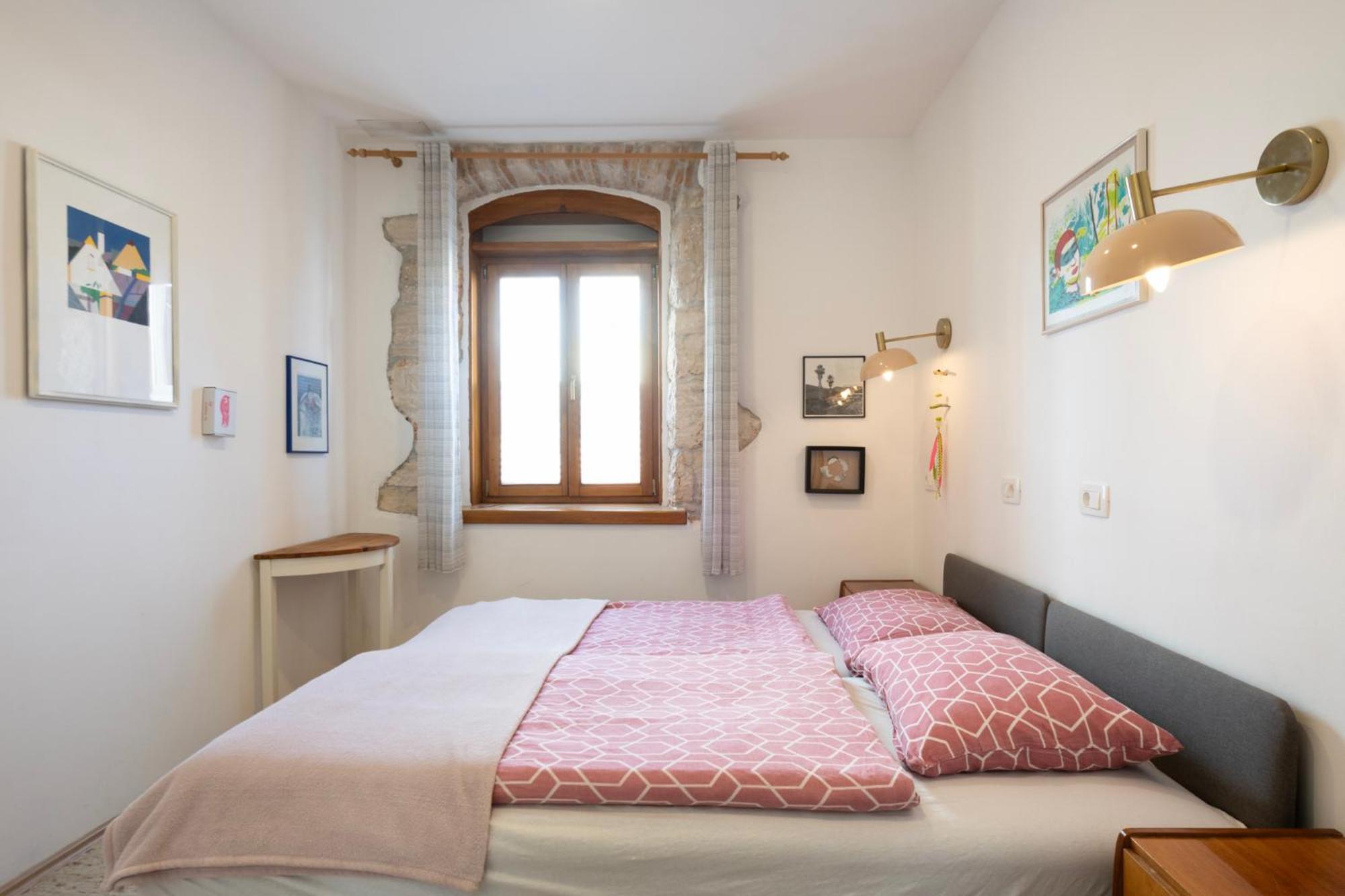 Between And Sea Apartman Pula