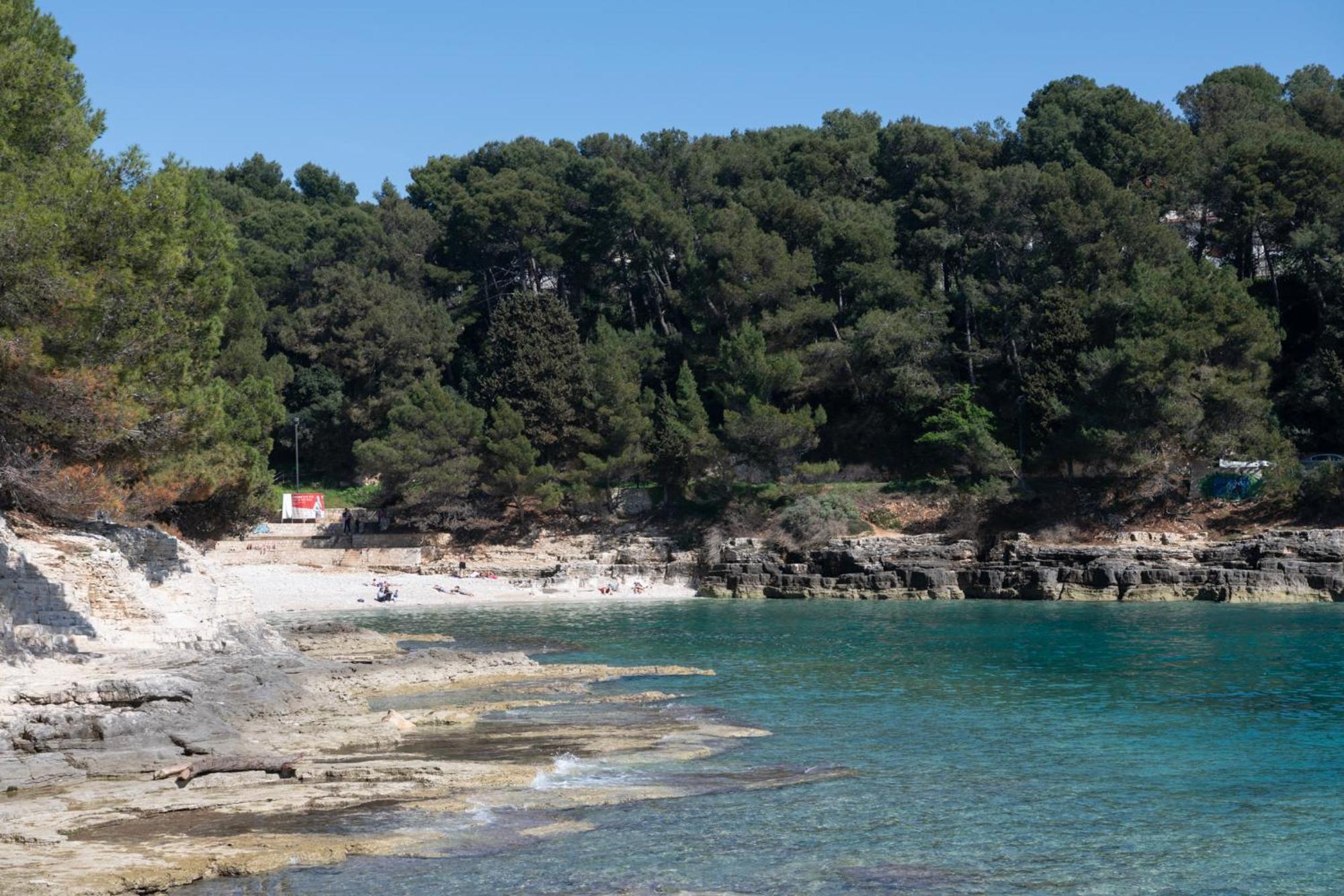 Apartman Between And Sea Pula